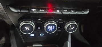Image véhicule  Dacia DUSTER (9)