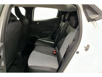 Image véhicule  Renault CLIO (8)