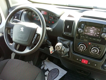 Image véhicule  Peugeot BOXER FOURGON (9)