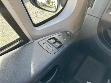 Image véhicule  Peugeot BOXER FOURGON (17)