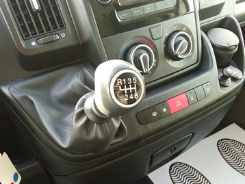 Image véhicule  Peugeot BOXER FOURGON (15)