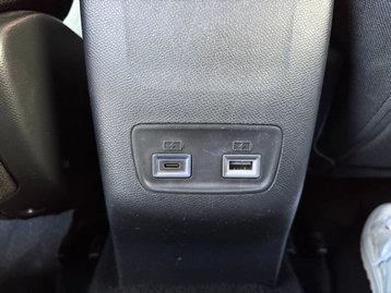 Image véhicule  Peugeot 208 (24)