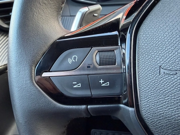 Image véhicule  Peugeot 208 (7)