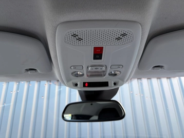 Image véhicule  Peugeot 208 (16)