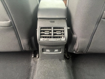 Image véhicule  Citroën C4 (29)