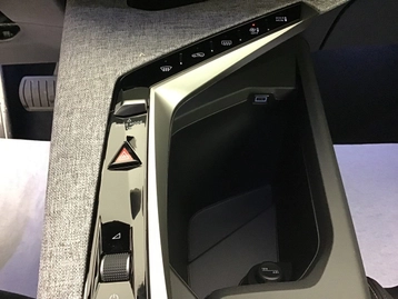 Image véhicule  Peugeot 3008 (17)