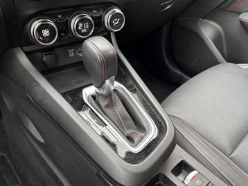 Image véhicule  Renault ARKANA (27)