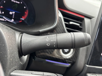 Image véhicule  Renault ARKANA (14)