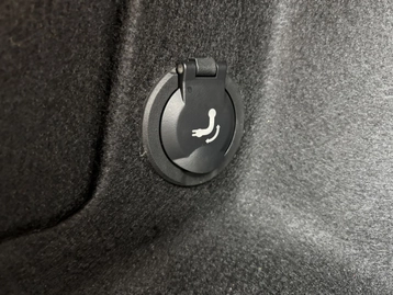 Image véhicule  Renault ARKANA (32)