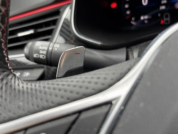 Image véhicule  Renault ARKANA (10)