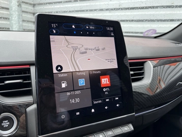 Image véhicule  Renault ARKANA (22)