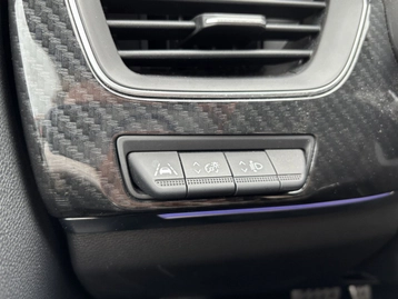 Image véhicule  Renault ARKANA (30)