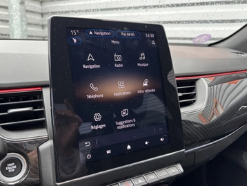 Image véhicule  Renault ARKANA (21)