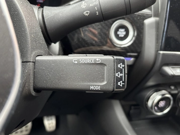 Image véhicule  Renault ARKANA (15)