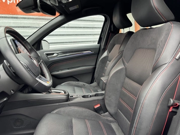 Image véhicule  Renault ARKANA (3)