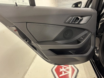 Image véhicule  BMW SÉRIE 1 (19)