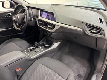 Image véhicule  BMW SÉRIE 1 (26)