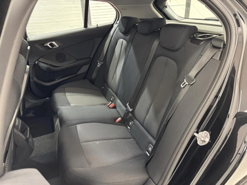 Image véhicule  BMW SÉRIE 1 (20)