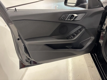 Image véhicule  BMW SÉRIE 1 (7)