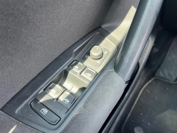 Image véhicule  Volkswagen TIGUAN (17)