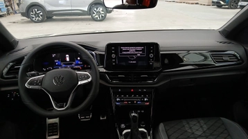 Image véhicule  Volkswagen T-ROC (15)