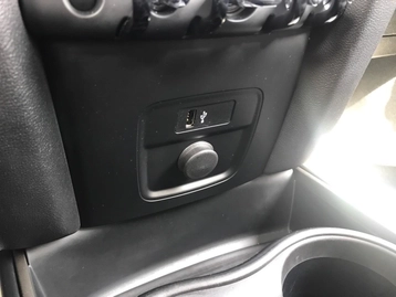 Image véhicule  Mini COUNTRYMAN (48)