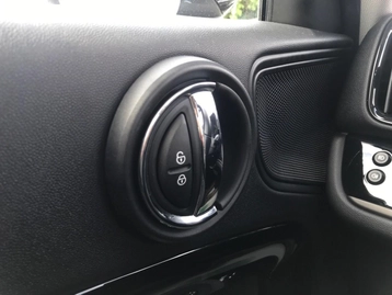 Image véhicule  Mini COUNTRYMAN (45)