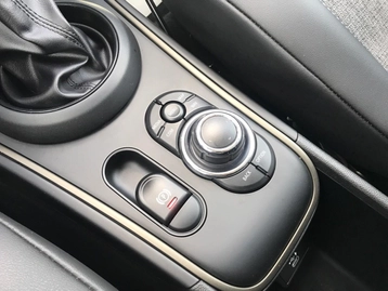 Image véhicule  Mini COUNTRYMAN (12)