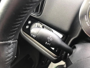 Image véhicule  Mini COUNTRYMAN (44)