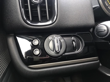 Image véhicule  Mini COUNTRYMAN (17)