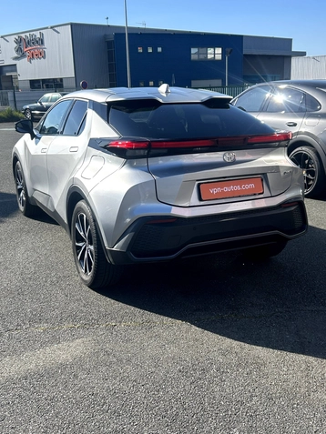 Image véhicule  Toyota C-HR (7)