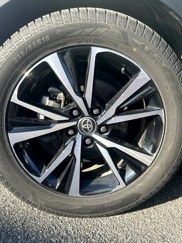 Image véhicule  Toyota C-HR (13)