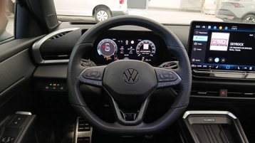 Image véhicule  Volkswagen T-ROC (10)