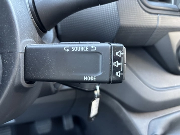 Image véhicule  Renault TRAFIC (13)