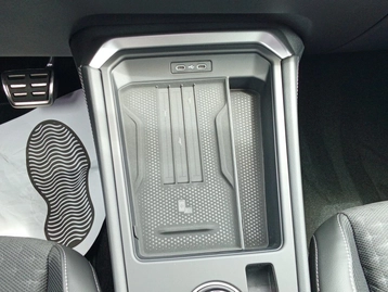 Image véhicule  Volkswagen T-ROC (14)