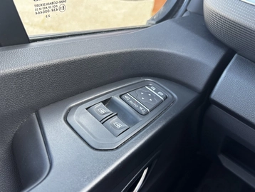 Image véhicule  Renault TRAFIC (24)