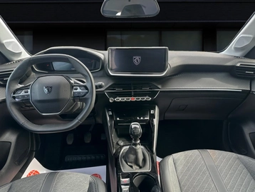 Image véhicule  Peugeot 208 (9)