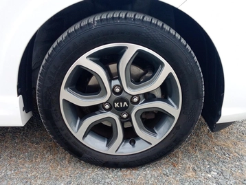 Image véhicule  Kia PICANTO (30)