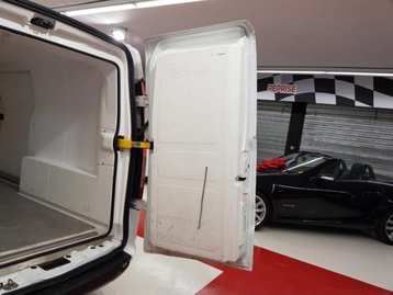 Image véhicule  Ford TRANSIT CUSTOM (8)