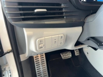 Image véhicule  Hyundai BAYON (11)