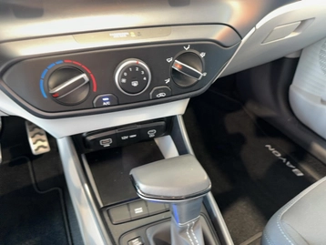 Image véhicule  Hyundai BAYON (16)