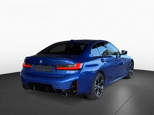 Image véhicule BMW SÉRIE 3