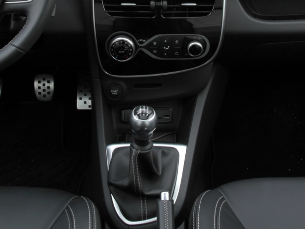 levier-de-vitesse-clio-iv