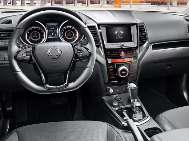 levier-de-vitesse-ssangyong.jpg